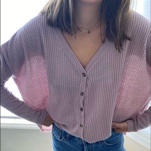 URBAN OUTFITTERS SWEATER